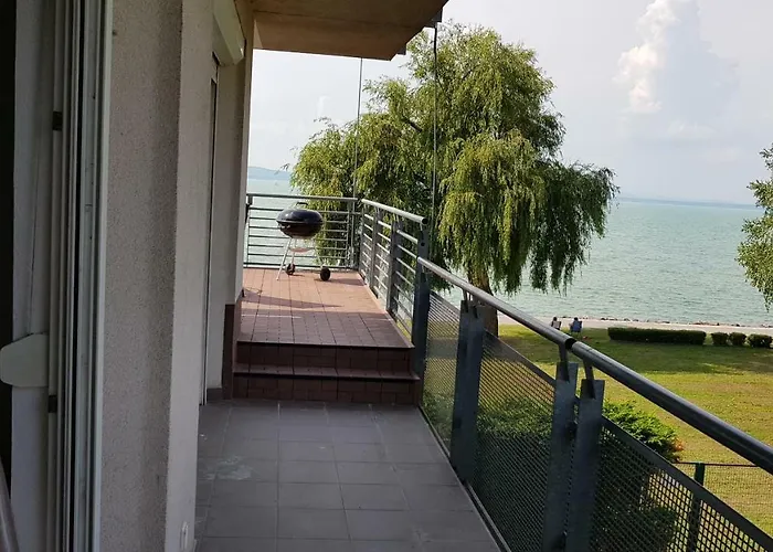 Balaton Apartament *